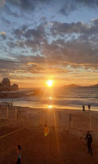 Studio Coin Nuit, Entre Plage Et Centre Марсилия Екстериор снимка